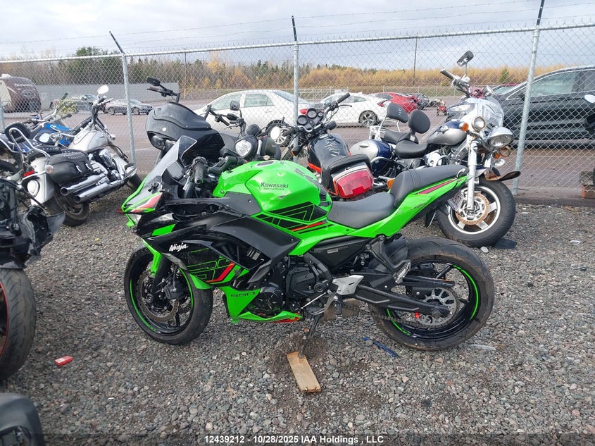 2024 Kawasaki Ex650 P VIN: ML5EXEP18RDAC9547 Lot: 12439212