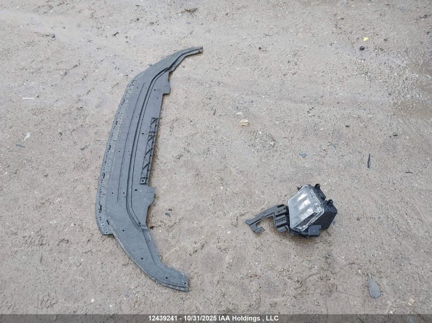 2017 Volkswagen Golf Gti 5-Door Autobahn VIN: 3VW5T7AU1HM055439 Lot: 12439241