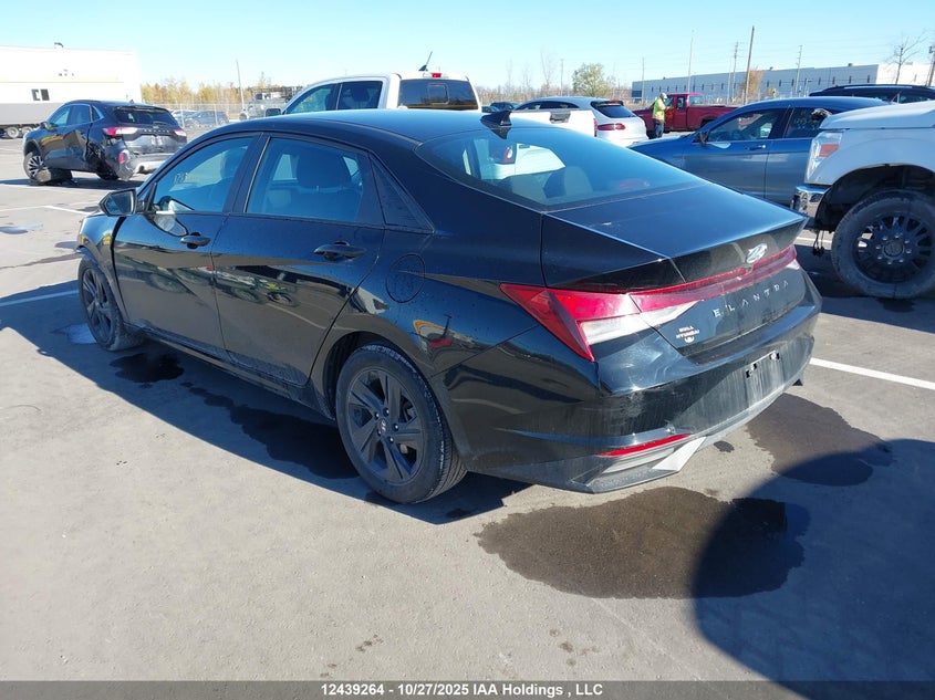 KMHLM4AG2MU074583 2021 HYUNDAI ELANTRA photo no. 3