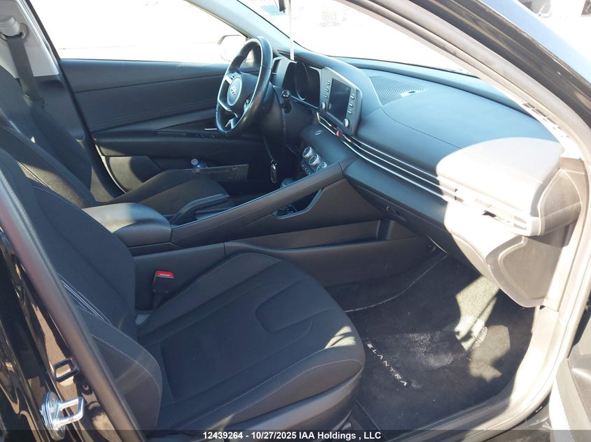 KMHLM4AG2MU074583 2021 HYUNDAI ELANTRA photo no. 5