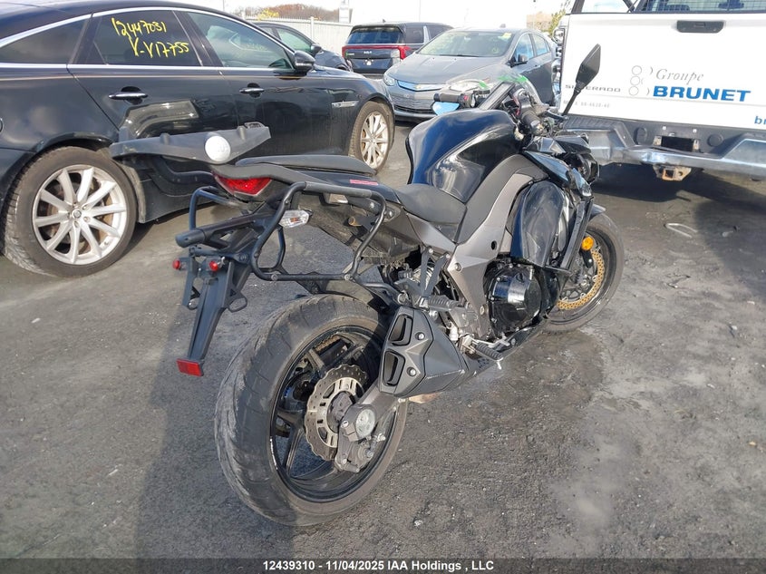 JKAZXCG13BA003954 2011 KAWASAKI ZX photo no. 4