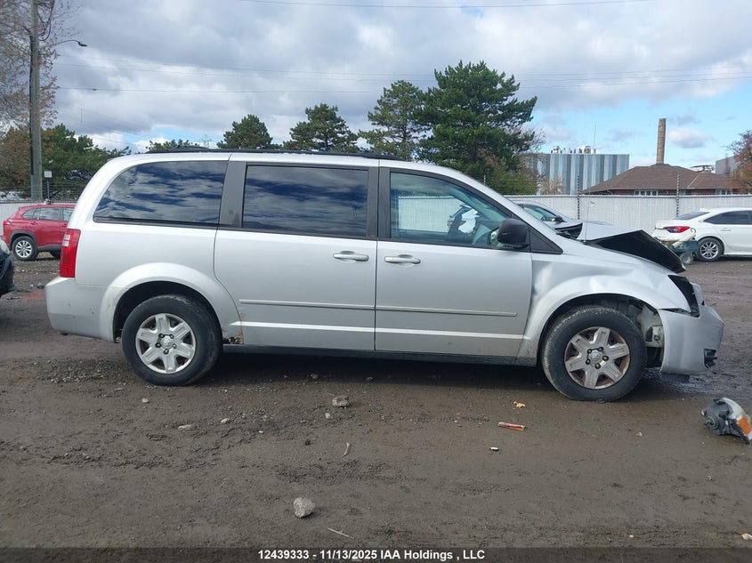 2D4RN4DE3AR363232 2010 DODGE CARAVAN photo no. 14