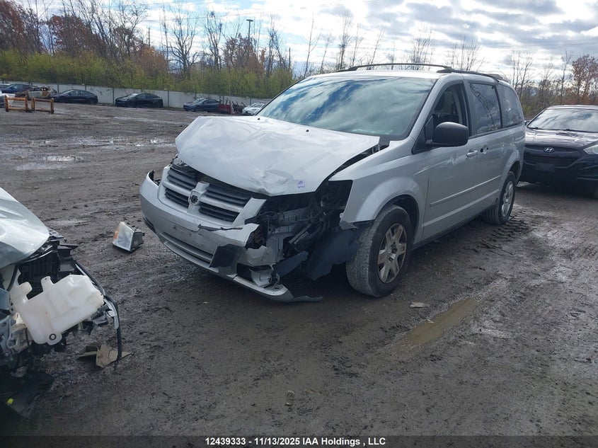 2D4RN4DE3AR363232 2010 DODGE CARAVAN photo no. 2