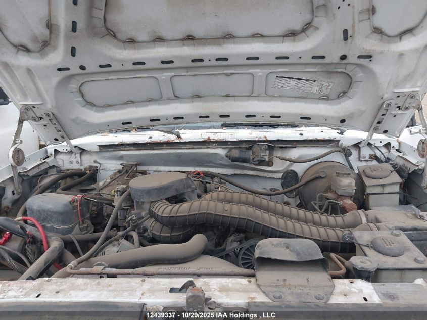 1996 Ford F350 VIN: 2FDJF37H3TCA70830 Lot: 12439337