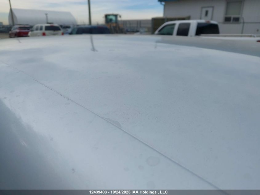 2008 Volkswagen Rabbit VIN: WVWDA71KX8W294023 Lot: 12439403