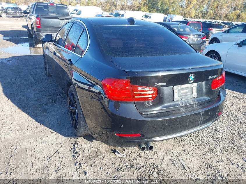WBA3B3G55FNT17226 2015 BMW 3ER photo no. 3