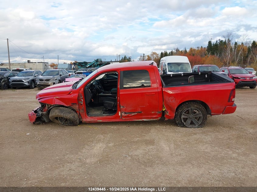 1C6RR7MT8JS259861 2018 RAM 1500 photo no. 14