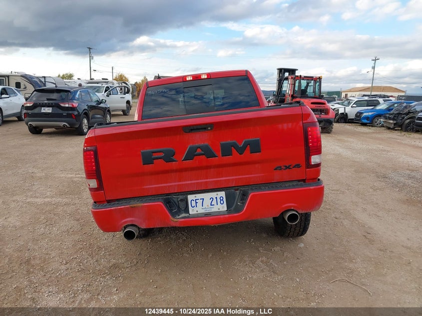 1C6RR7MT8JS259861 2018 RAM 1500 photo no. 16