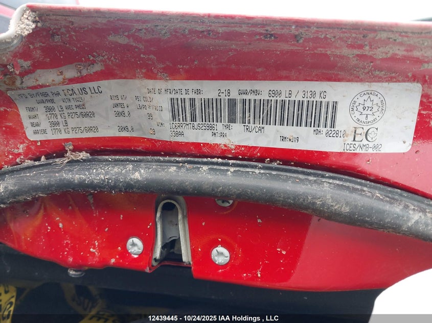 1C6RR7MT8JS259861 2018 RAM 1500 photo no. 9
