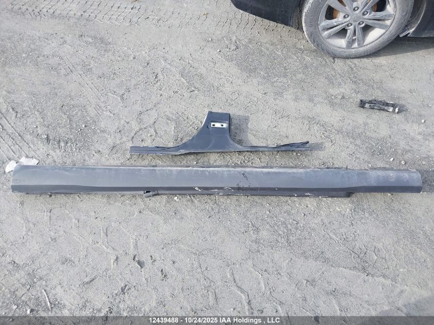 2025 Mercedes-Benz Glc 300 4Matic VIN: W1NKM4HB7SF332648 Lot: 12439488