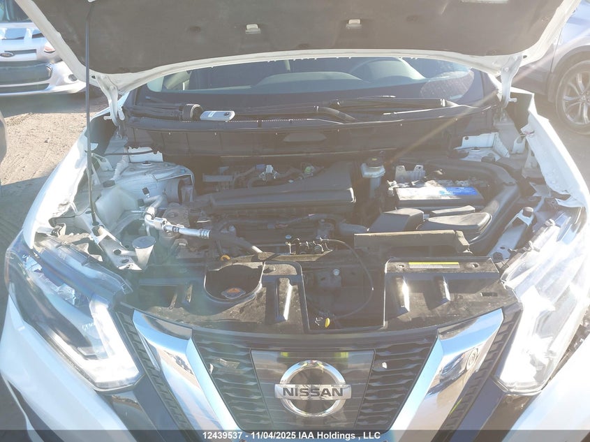 5N1AT2MV5HC889915 2017 NISSAN ROGUE photo no. 10