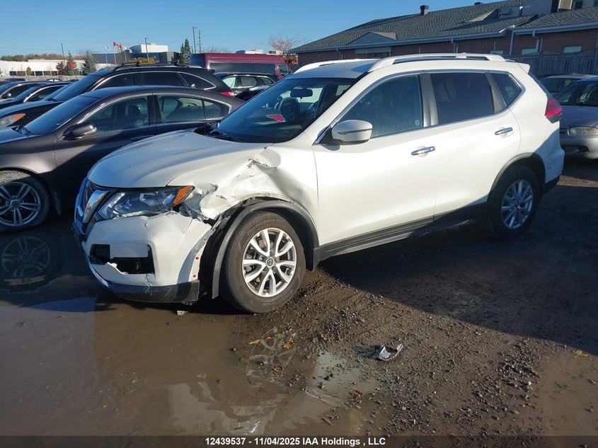 5N1AT2MV5HC889915 2017 NISSAN ROGUE photo no. 2