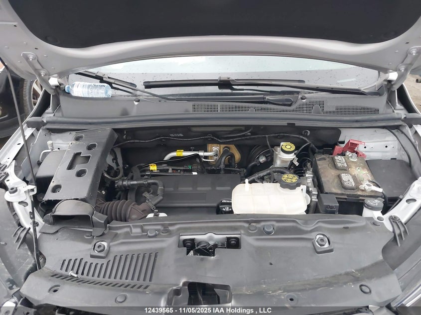 2021 Buick Encore Preferred VIN: KL4CJESB5MB300627 Lot: 12439565