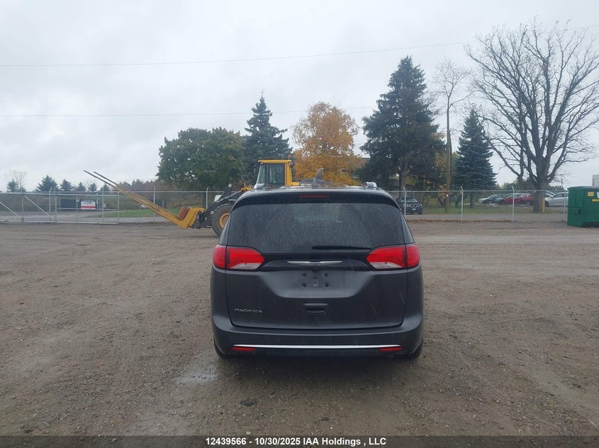 2C4RC1EG8HR694979 2017 CHRYSLER PACIFICA photo no. 16