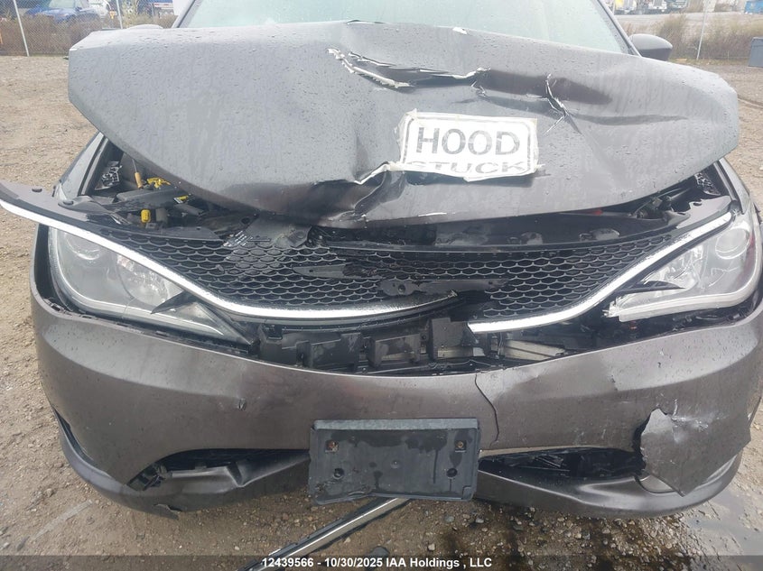 2C4RC1EG8HR694979 2017 CHRYSLER PACIFICA photo no. 6