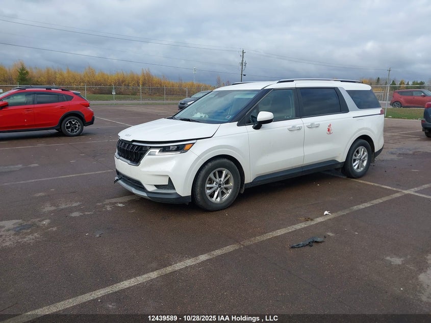 KNDNB5H35R6357471 2024 KIA CARNIVAL photo no. 2