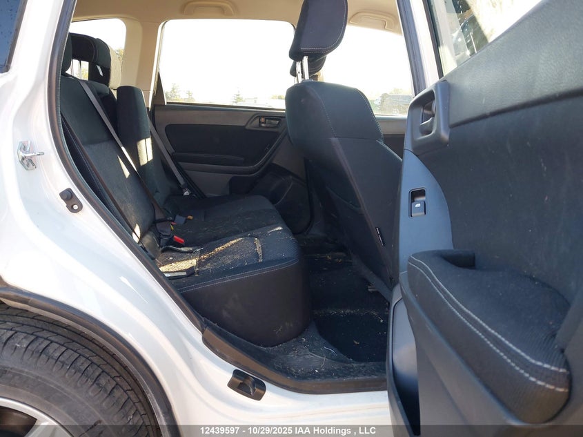 JF2SJCCC3FH572320 2015 SUBARU FORESTER photo no. 8