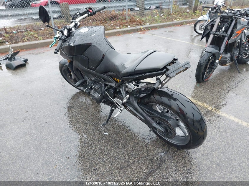JYARN33N2FA001828 2015 YAMAHA FZ photo no. 3