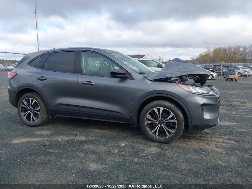 2021 Ford Escape Se VIN: 1FMCU9G60MUA23773 Lot: 12439623