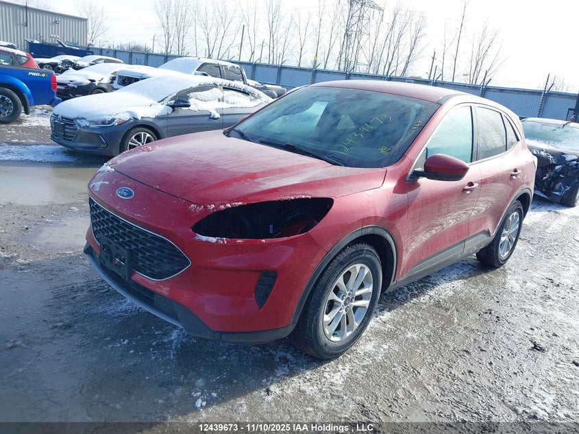 1FMCU0G66LUB51168 2020 FORD ESCAPE photo no. 2