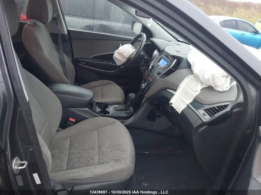 5XYZT3LB3GG330975 2016 HYUNDAI SANTA FE photo no. 5