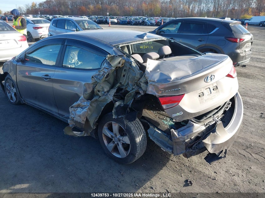 5NPDH4AE1DH178164 2013 HYUNDAI ELANTRA photo no. 6