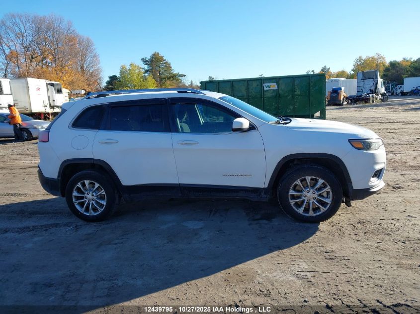 2019 Jeep Cherokee Latitude VIN: 1C4PJMCB3KD218686 Lot: 12439795