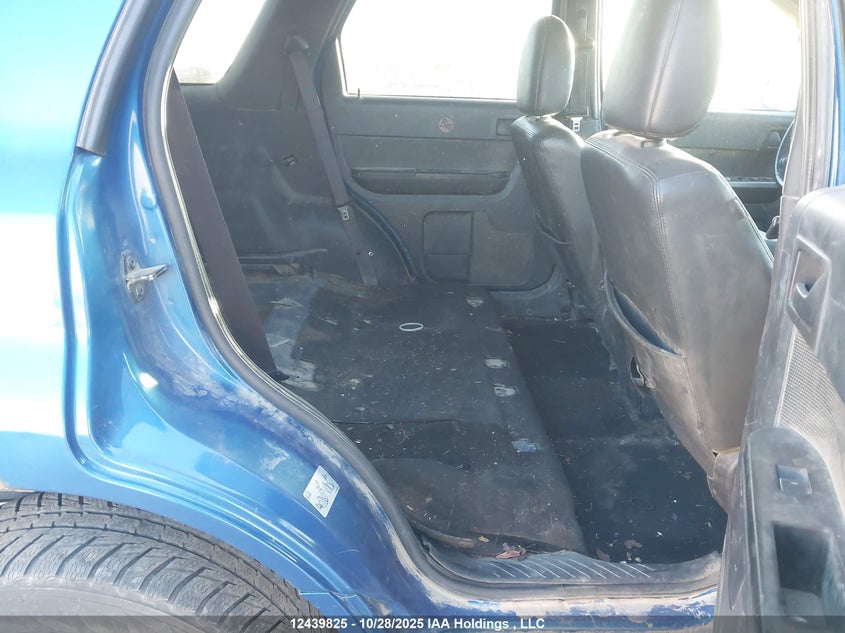 1FMCU9DG8CKA01351 2012 FORD ESCAPE photo no. 8