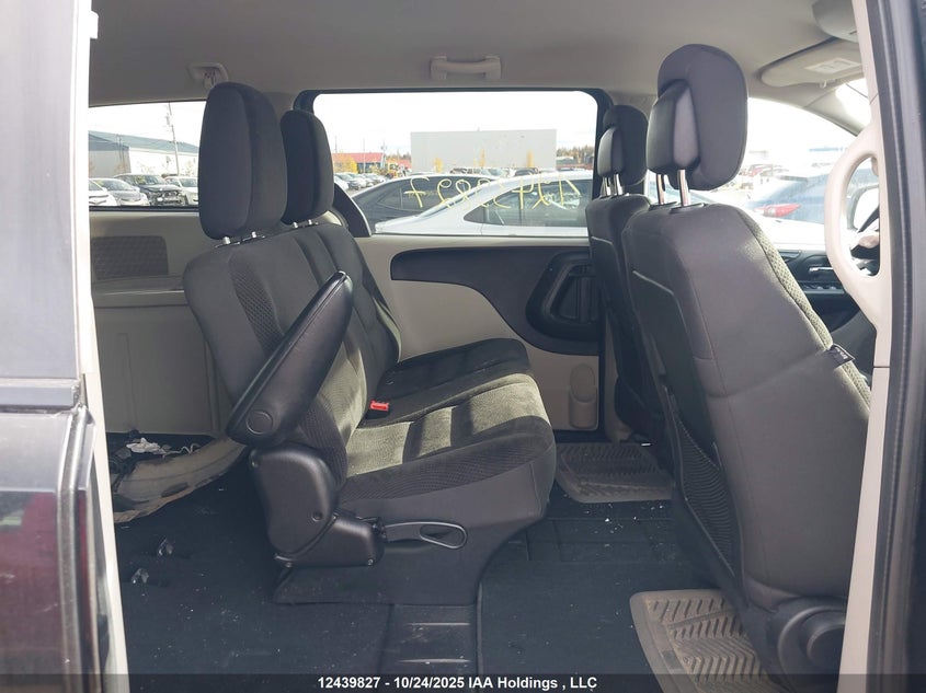 2C4RDGBG2HR775805 2017 DODGE CARAVAN photo no. 8
