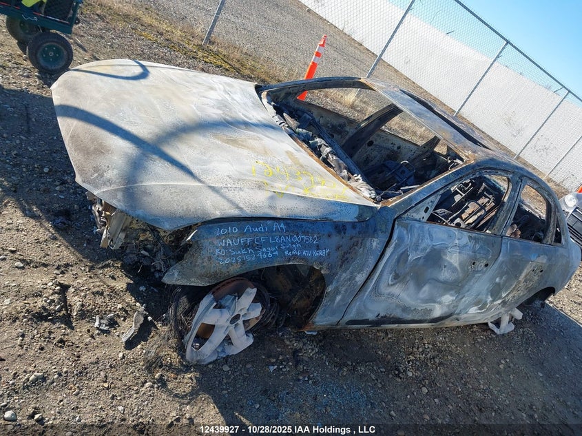 2010 Audi A4 2.0T Premium VIN: WAUFFCFL8AN007582 Lot: 12439927