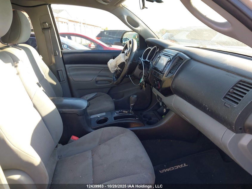 5TFUU4EN0EX090895 2014 TOYOTA TACOMA photo no. 5