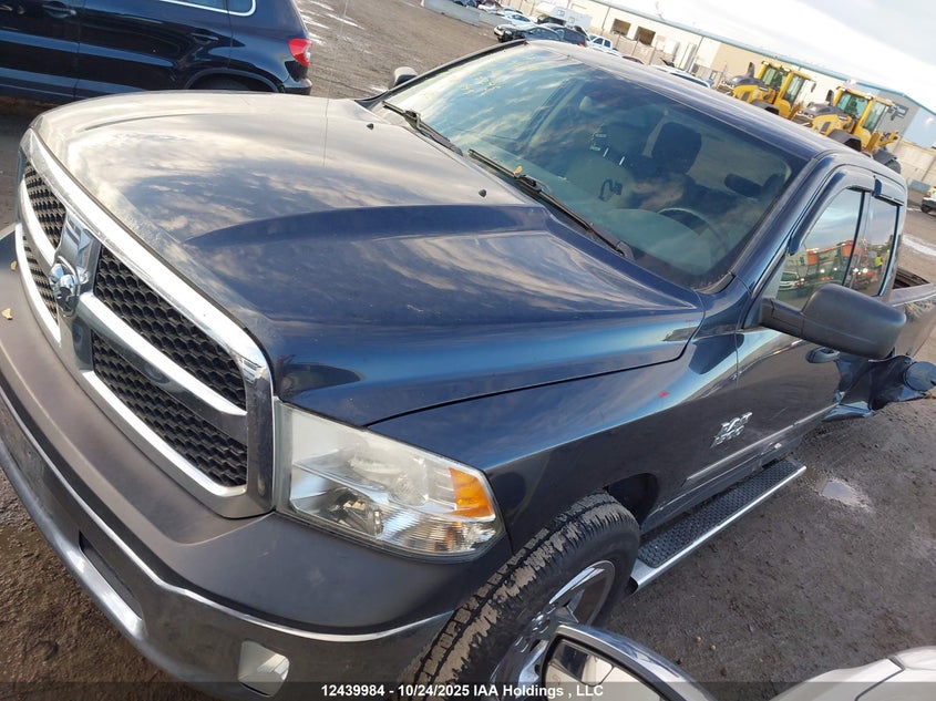 1C6RR7FG8DS692245 2013 RAM 1500 photo no. 2