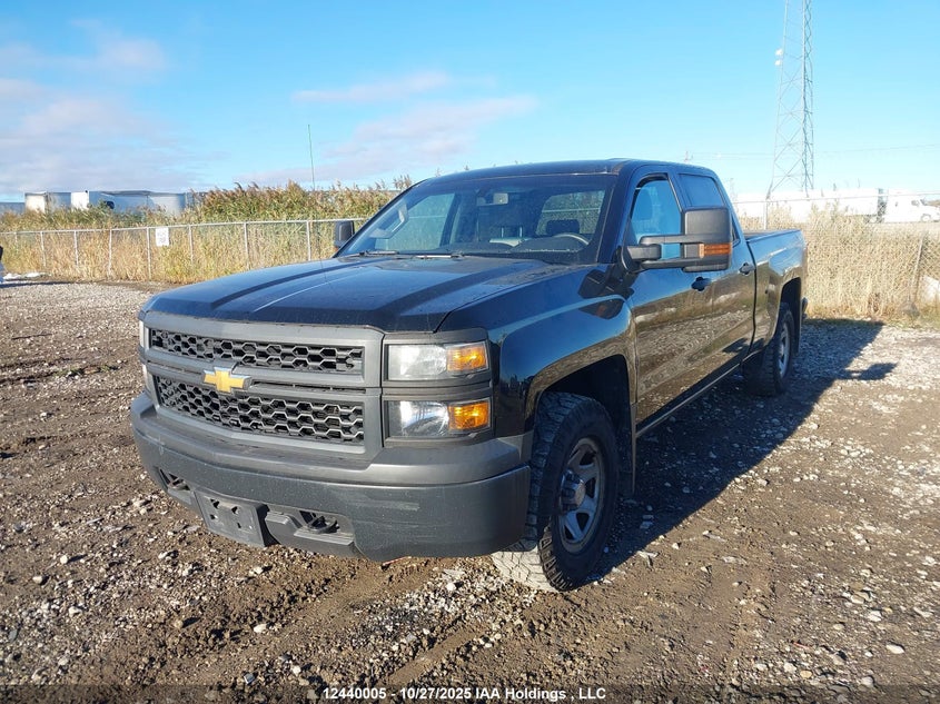 3GCUKPEC7FG263209 2015 CHEVROLET SILVERADO photo no. 2