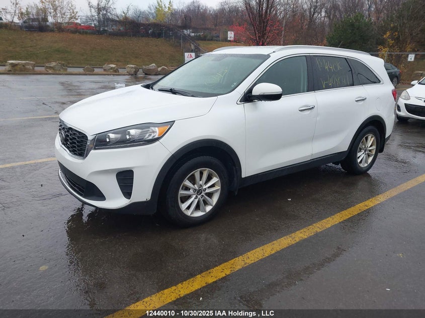 5XYPGDA36KG458049 2019 KIA SORENTO photo no. 2