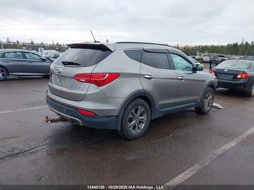 5XYZUDLB7GG347149 2016 HYUNDAI SANTA FE photo no. 4