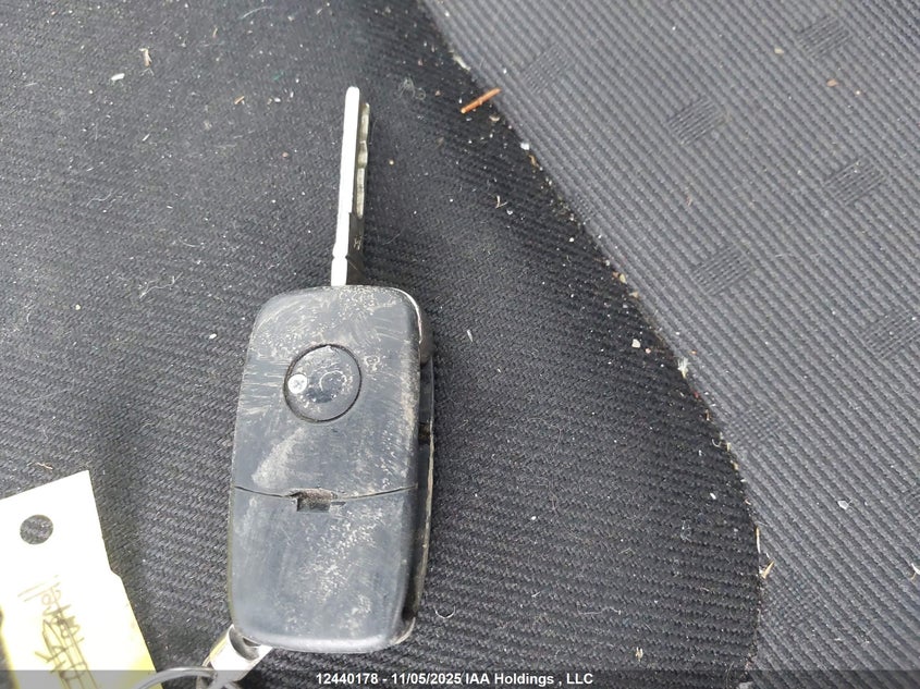 2000 Volkswagen Beetle VIN: 3VWCA21C8YM414230 Lot: 12440178