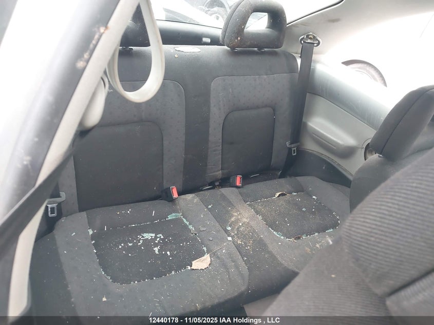 2000 Volkswagen Beetle VIN: 3VWCA21C8YM414230 Lot: 12440178