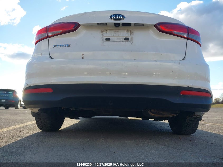 3KPFL4A79HE038575 2017 KIA FORTE photo no. 21