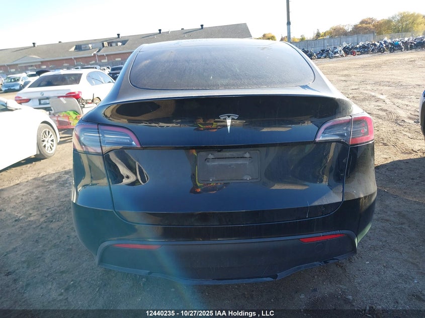 LRWYGDFDXRC672978 2024 TESLA MODEL Y photo no. 16
