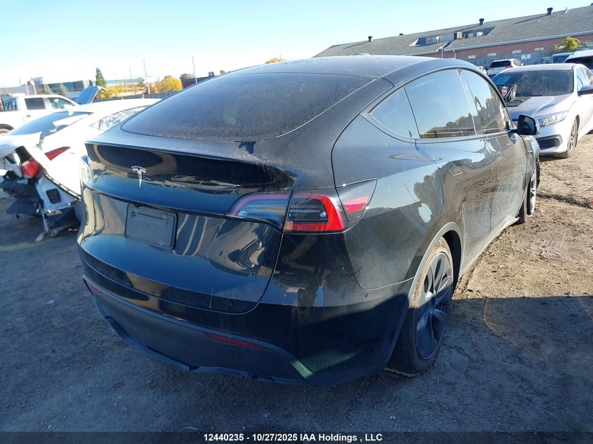 LRWYGDFDXRC672978 2024 TESLA MODEL Y photo no. 4