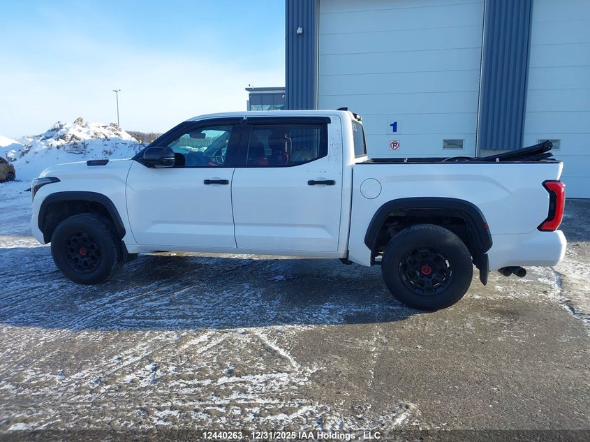5TFPC5DB4NX004114 2022 TOYOTA TUNDRA photo no. 16