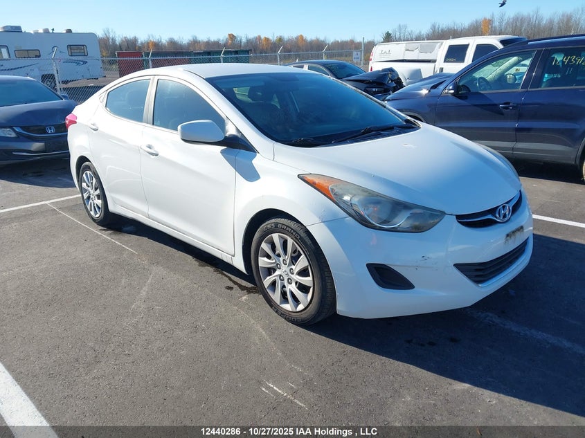 5NPDH4AE4DH361395 2013 Hyundai Elantra Gl auction photo 1