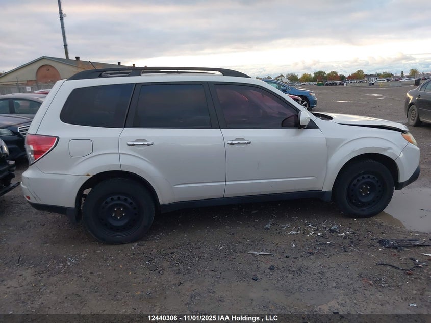 2011 Subaru Forester 2.5X Premium VIN: JF2SHCDC5BH708015 Lot: 12440306