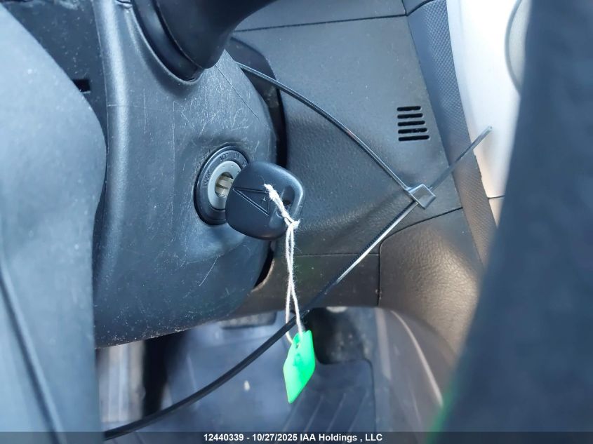 2010 Pontiac Vibe VIN: 5Y2SM6E05AZ400061 Lot: 12440339