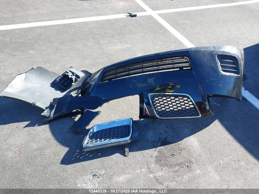 2010 Pontiac Vibe VIN: 5Y2SM6E05AZ400061 Lot: 12440339