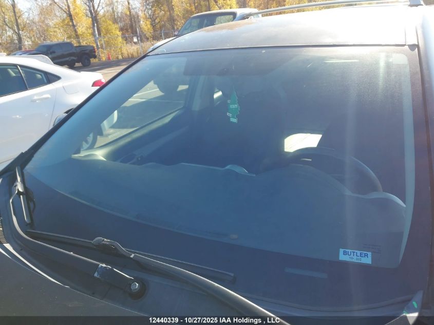 2010 Pontiac Vibe VIN: 5Y2SM6E05AZ400061 Lot: 12440339