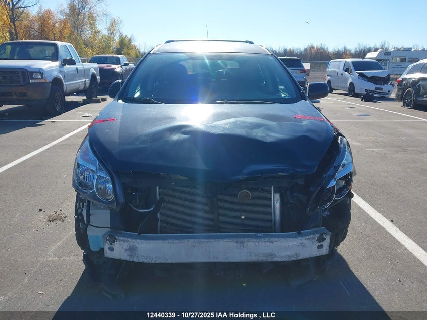 2010 Pontiac Vibe VIN: 5Y2SM6E05AZ400061 Lot: 12440339