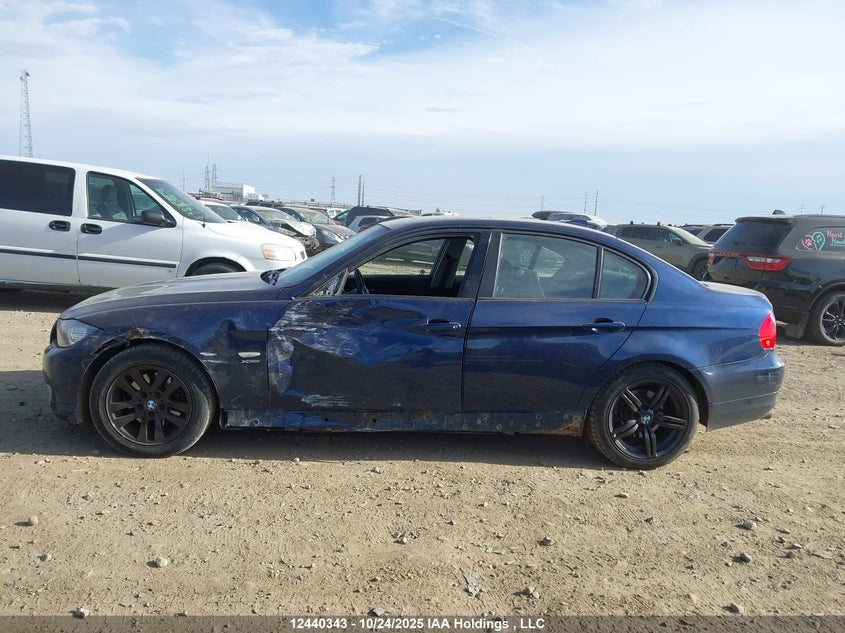WBAPK7C50BF085170 2011 BMW 3ER photo no. 15