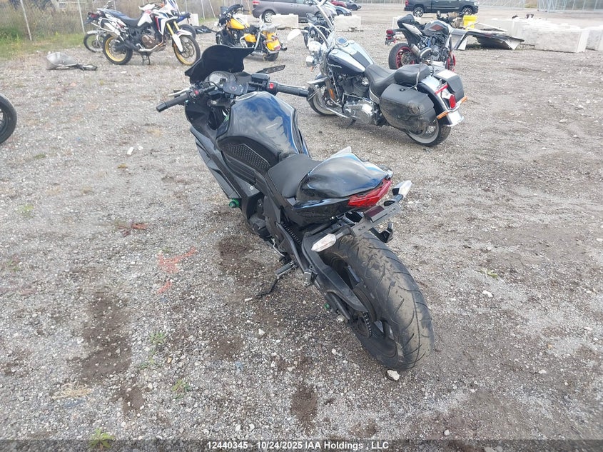 JKAEXEF1XFDA20754 2015 KAWASAKI NINJA photo no. 3