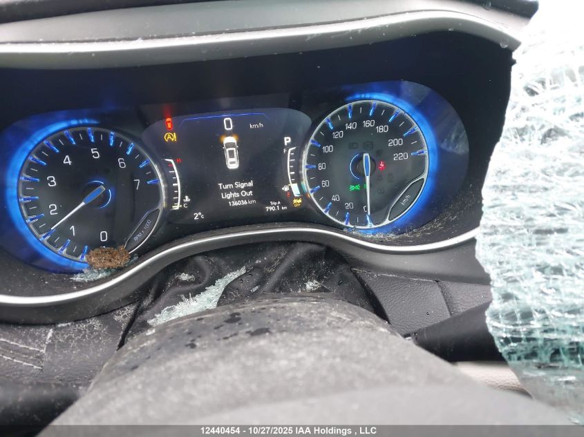 2022 Chrysler Pacifica Touring L VIN: 2C4RC3BG9NR107670 Lot: 12440454